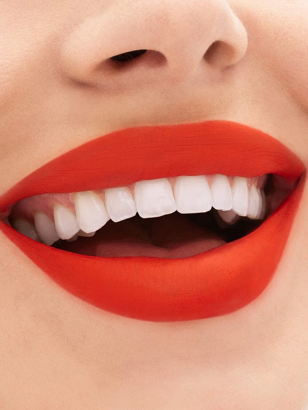 MAC Cosmetics kissproof transfer